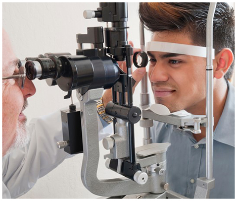 Patient with eye doctor